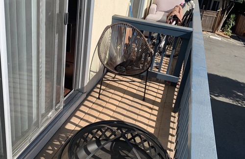 Moraga Blvd Apartment | Grand plus 2 bedroom apartment.