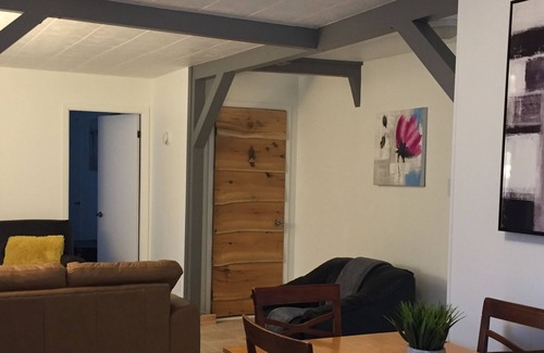 Neufchatel Est–Lebourgneuf Apartment | Grand, spacieux 4 1/2 aire ouverte au centre de la ville