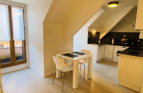 Rodez Apartment | GRAND STUDIO DE STANDING HYPER Centre