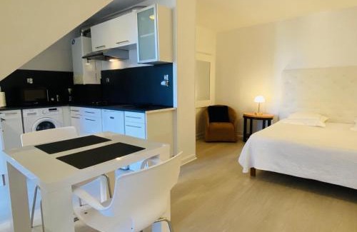 Rodez Apartment | GRAND STUDIO DE STANDING HYPER Centre