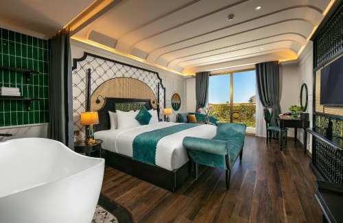 Cam Chau Hotel | Grand Sunrise Palace Hoi An- A Luxury Indochine Hotel & Spa