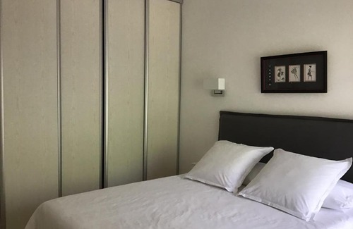 Couronne Urbaine Apartment | Grand T2 5min du centre historique D'Aix en Provence