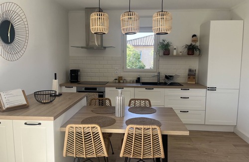 Fonbeauzard Apartment | Grand T2 Moderne !