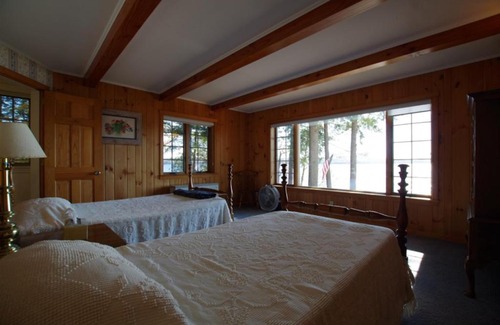 Sunapee House | Grand View At Fernwood