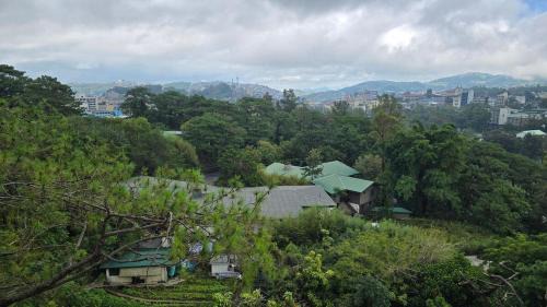 Baguio Apartment | Grand View Baguio Condo near Burnham by Dei Gratia