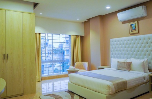 Uttara Hotel | Grand Vistana