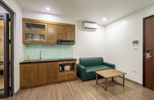 Dich Vong Hau Apartment | Granda Suites Hanoi