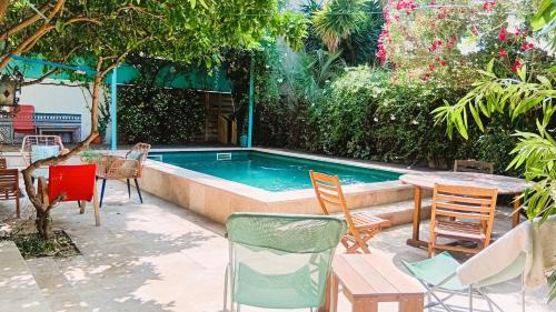 Gambetta Apartment | Grande chambre cosy avec kitchenette, salle de bain et WC privatif