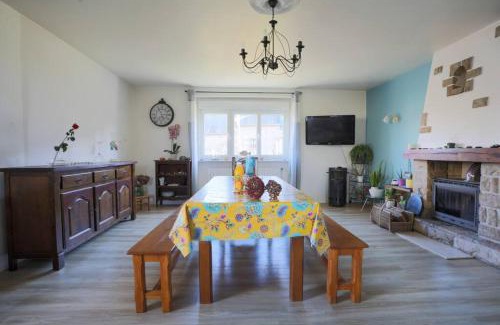 Le Faouet House | Grande longère familiale pour 4 à 14 personnes