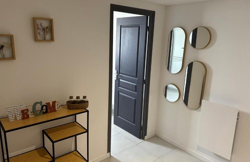 Auchy-les-Mines Apartment | Grande maison 6-8 couchages