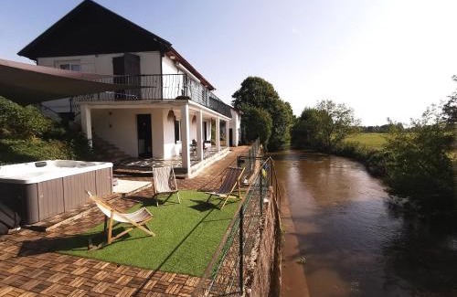 Sarge-sur-Braye Villa | Grande maison détente & loisirs