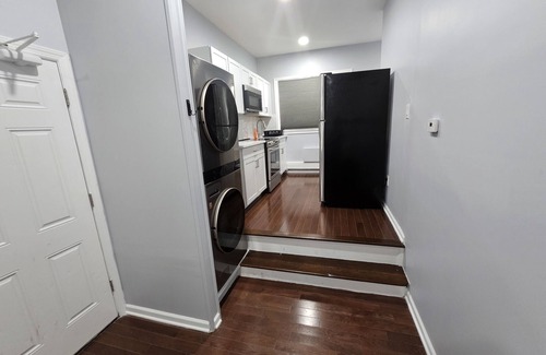Hempstead House | Grandiosely Pleasant Suite 2
