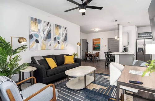 Crestline Heights Apartment | Grandview Getaway:Apartment with Amazing Amenities