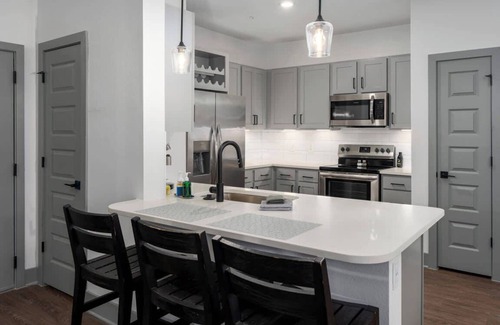 Crestline Heights Apartment | Grandview Getaway:Apartment with Amazing Amenities