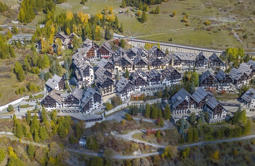 Grangesises Apartment | Grange Hike & Ski - 6C Sestriere, Sestriere (Grange Sises), Italy