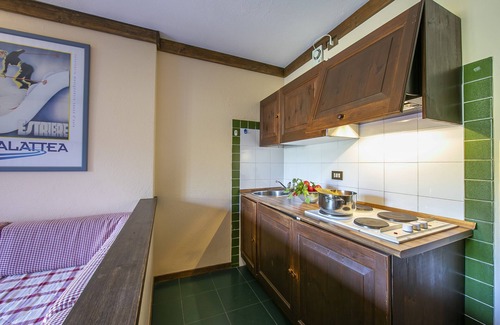 Grangesises Apartment | Grange Hike & Ski - 18C Sestriere, Sestriere (Grange Sises), Italy