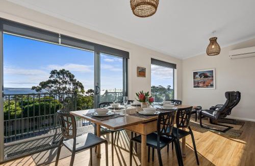 Binalong Bay House | GRANITE BEACH HOUSE @ Bay of Fires
