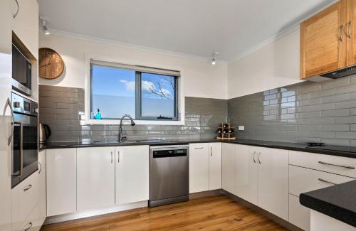 Binalong Bay House | GRANITE BEACH HOUSE @ Bay of Fires