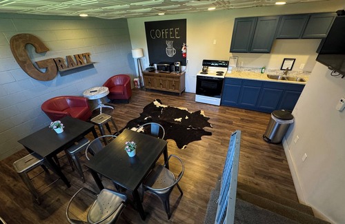 Galena Hotel | Grant Hills Motel