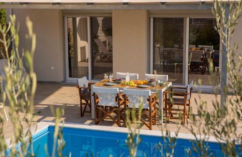 Apolpaina Villa | Grappolo Lefkada Villas - Vilana ideal for families and small groups