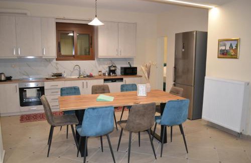 Gravia Villa | Gravia's House