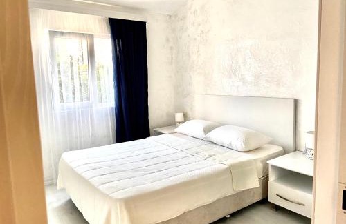 Kvariati Apartment | gray cottages