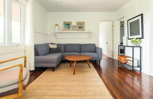 Picton House | Grays Lane - Minutes to Sandbanks