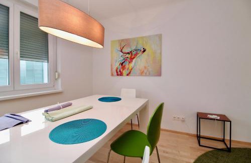 Lend Apartment | Graz central Penthouse Style Apt
