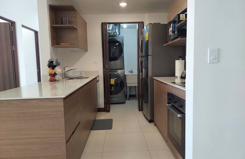 Mata Redonda Condo | Great 3 BD Apt in the BEST location in San José, Rohrmoser