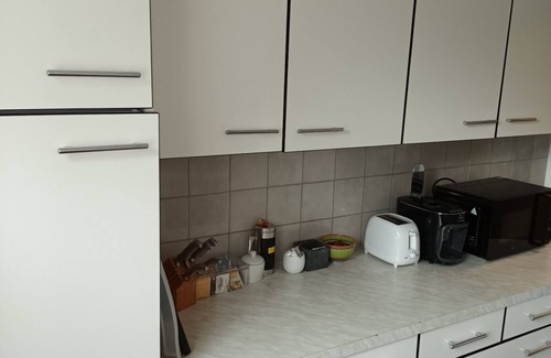 Villach Apartment | GREAT APARTMENT Quiet location, 10min. to the center. Close to lakes + ski areas.