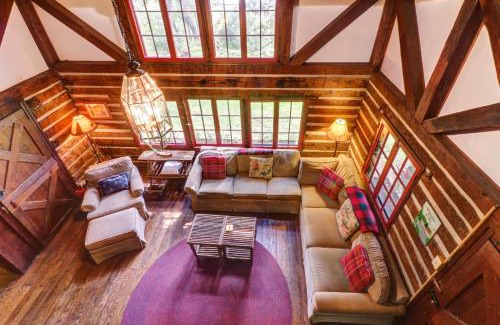 Blakeslee House | Great Escape