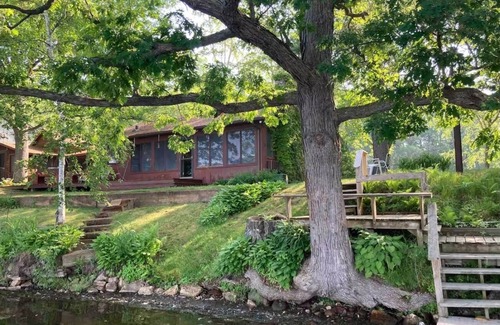 Osceola Cabin | Great fishing & sunset views, lakeside cabins joined by porch. 1 hour from TC