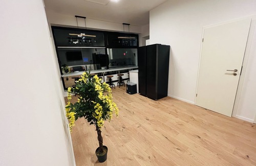 Erwitte Apartment | Great Flat 6 Beds 3 Bedroom Parking Wifi