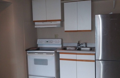 Leeds Point House | Great location , 5 twin beds