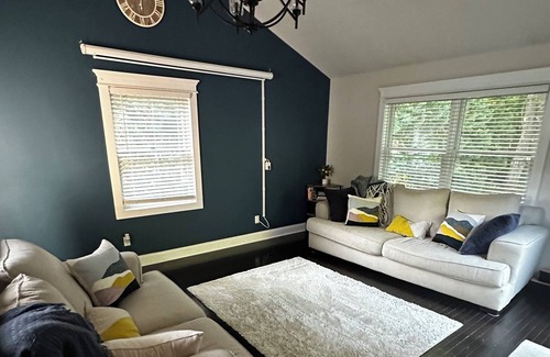 Geyser Crest House | Great location! A short trip to downtown Saratoga, Track and SPAC. Pet friendly!