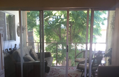 South Scottsdale Condo | Great Location for Spring Training and Sightseeing (long term only)