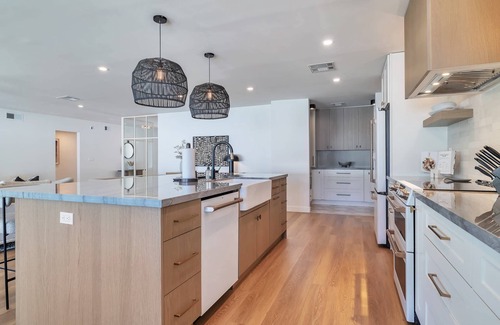 Paradise Valley Village House | Great Location near Kierland! Brand New-Hot Tub, Heated Pool, Game Room & Putting Green, Dogs Ok