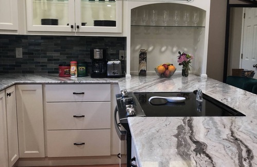 Capitol Hill Apartment | Great Monthly Furnished Apartment in Downtown LR