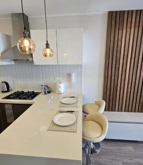 Leuro Apartment | Great New 1BR in Miraflores - Pool & Gym