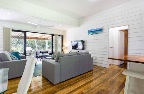 Yorkeys Knob House | Great Northern Beach House(Beachfront)Cairns
