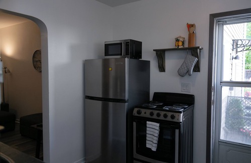 Port Dalhousie Apartment | Great place in a comfy space