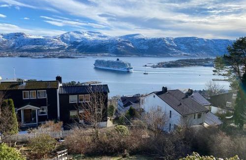 Alesund Apartment | Great place with view to the mountains and fjord