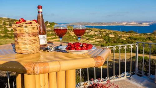 Ghajnsielem House | Great Seaviews Location - FREE Gozo taxi service, Fast WIFI, Bicycles, BBQ & Parking, No Car needed