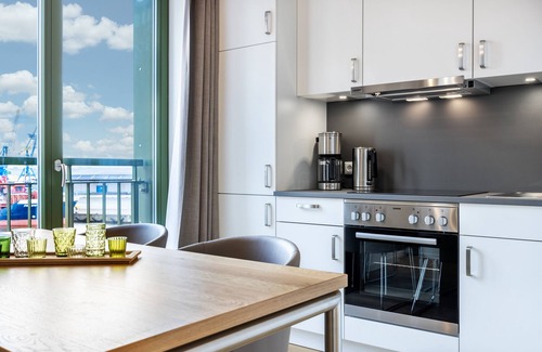 Wismar Apartment | Great south-facing harbor apartment with a direct view of Wismar's old harbor