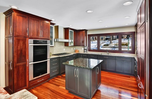 Merriam Park West House | Great St. Paul location. University of St. Thomas, U of M, MSP Intl,n