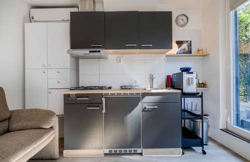 Apeldoorn Zuid Apartment | Great Studio Apartment/Outside Jacuzzi