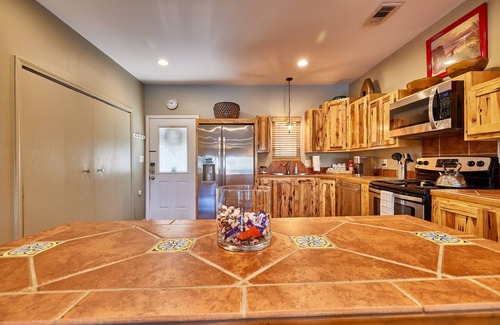 Lake Hamilton Condo | Great view, on the water