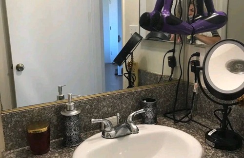 Westwood Condo | Great View Private Bedroom (for ladies)
