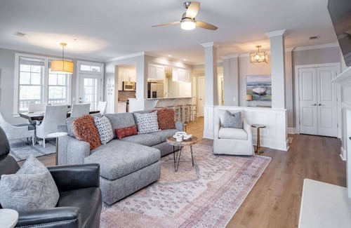 Lake Oconee Condo | Great Views, Great Location, Near Ritz, No Stairs