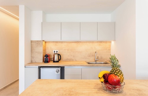 Dafni Apartment | Grec Suites Dafni, Athens by GrecCollection President Suite